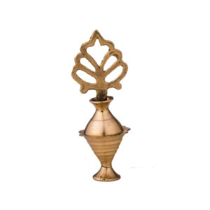 المكحلة التراثية النحاسية